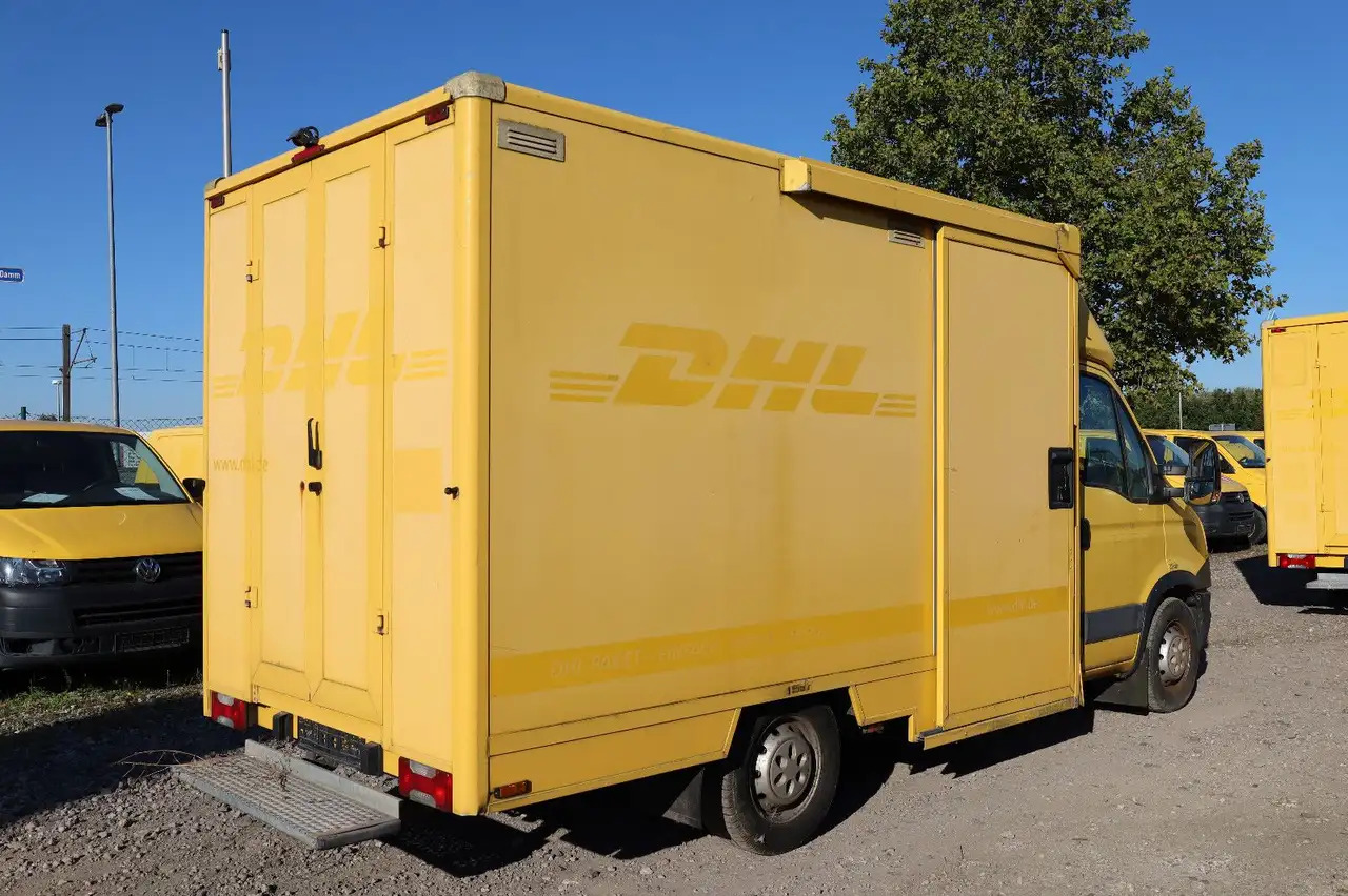 Iveco Daily/ Regalsystem/Luftfeder/KURZ/1. Hand - Dostavno vozilo sa zatvorenim sandukom: slika 3 Iveco Daily/ Regalsystem/Luftfeder/KURZ/1. Hand - Dostavno vozilo sa zatvorenim sandukom: slika 3