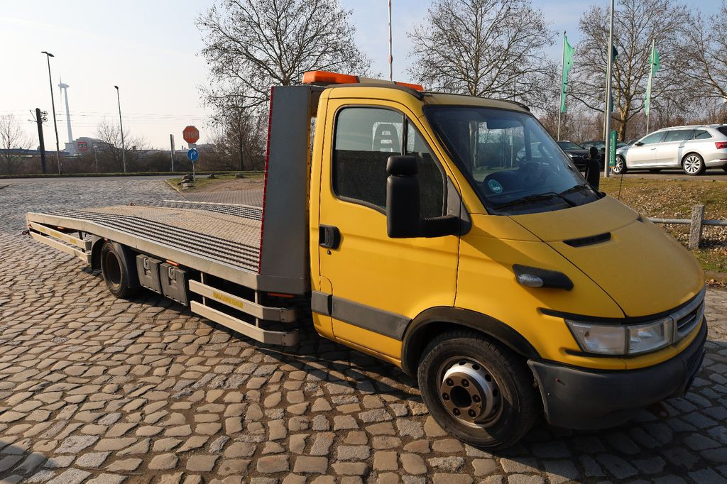Iveco Daily/ S4/ Pannenhilfsfahrzeug - Šlep vozilo: slika 1 Iveco Daily/ S4/ Pannenhilfsfahrzeug - Šlep vozilo: slika 1