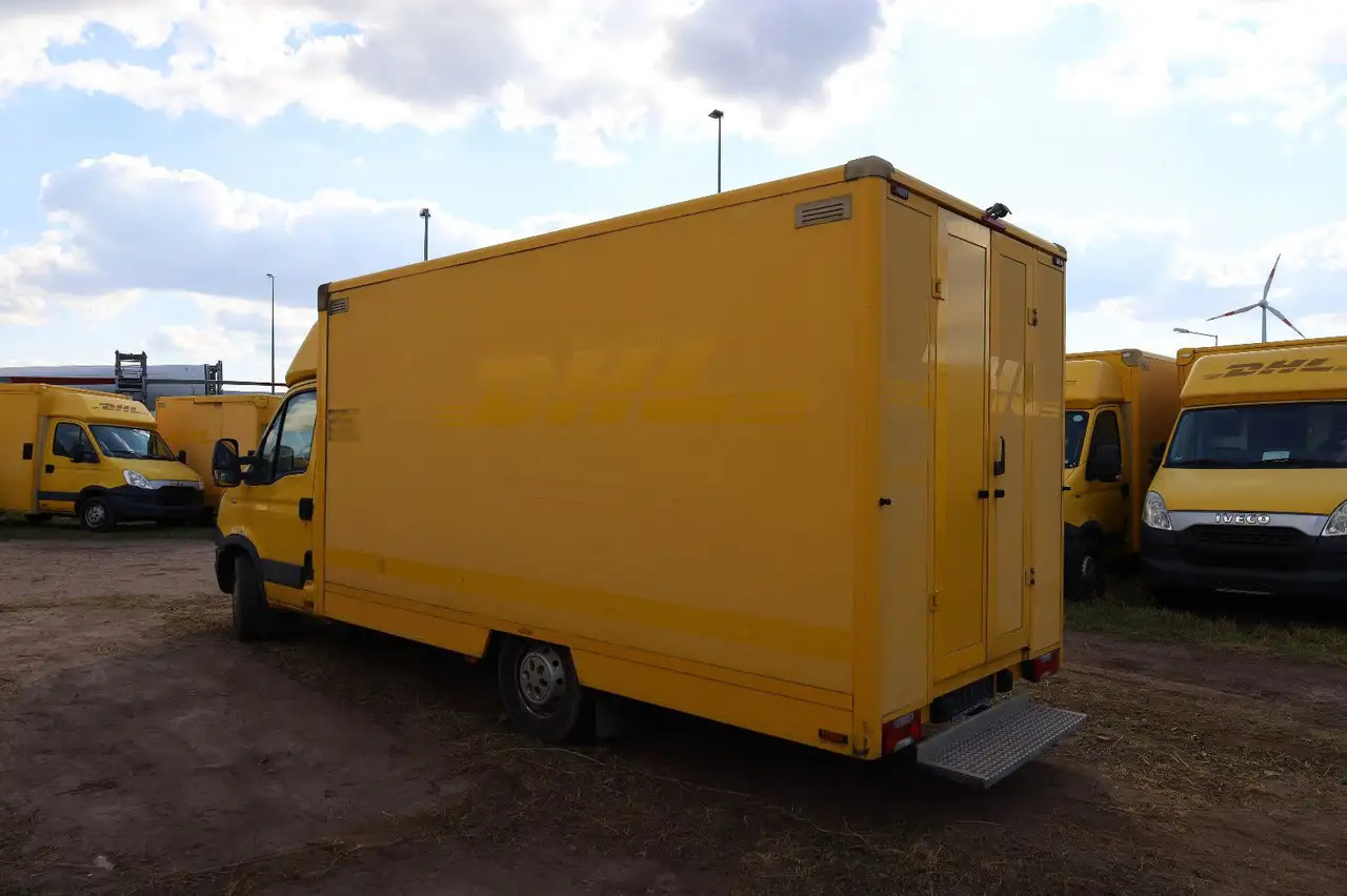 Iveco IS35SI2AA Daily/ Regalsystem/Luftfeder/1. Hand - Dostavno vozilo sa zatvorenim sandukom: slika 5 Iveco IS35SI2AA Daily/ Regalsystem/Luftfeder/1. Hand - Dostavno vozilo sa zatvorenim sandukom: slika 5