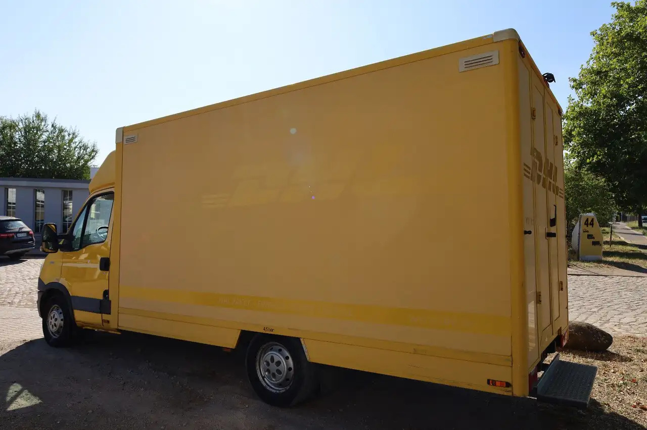 Iveco IS35SI2AA Daily/ Regalsystem/Luftfeder/1. Hand/ - Dostavno vozilo sa zatvorenim sandukom: slika 4 Iveco IS35SI2AA Daily/ Regalsystem/Luftfeder/1. Hand/ - Dostavno vozilo sa zatvorenim sandukom: slika 4