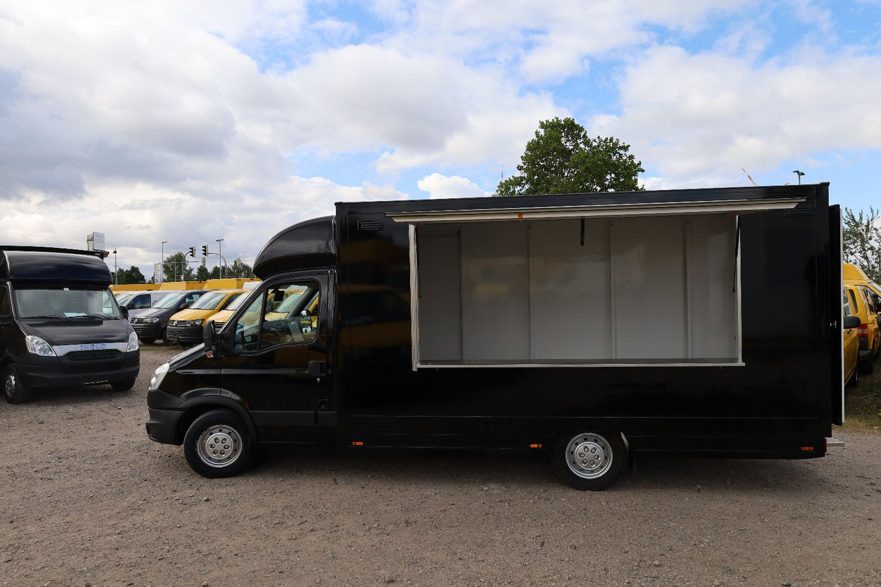 Iveco IS35SI2AA/ FOODTRUCK/Daily/EU5/1. Hand - Dostavno vozilo sa zatvorenim sandukom: slika 1 Iveco IS35SI2AA/ FOODTRUCK/Daily/EU5/1. Hand - Dostavno vozilo sa zatvorenim sandukom: slika 1