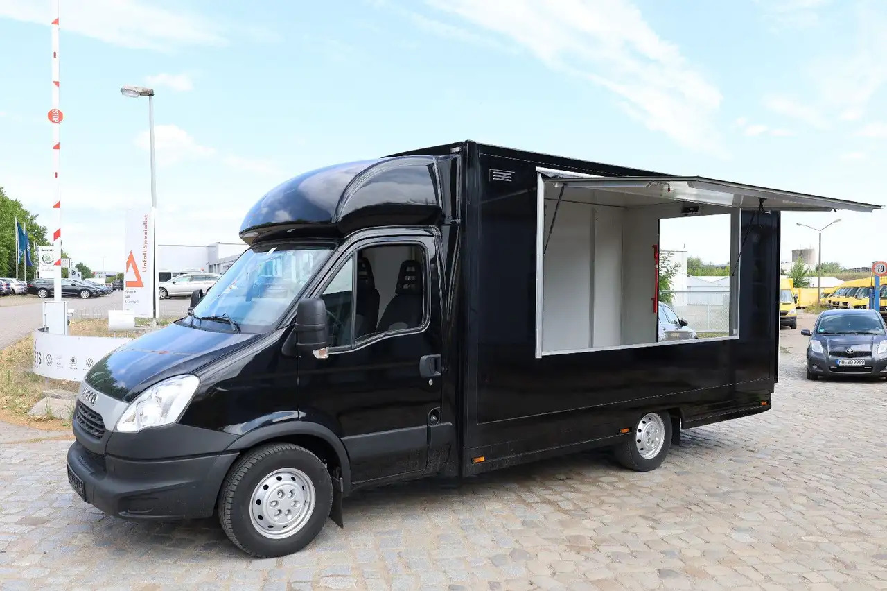 Iveco IS35SI2AA/ FOODTRUCK/Daily - Hrana kamion: slika 2 Iveco IS35SI2AA/ FOODTRUCK/Daily - Hrana kamion: slika 2