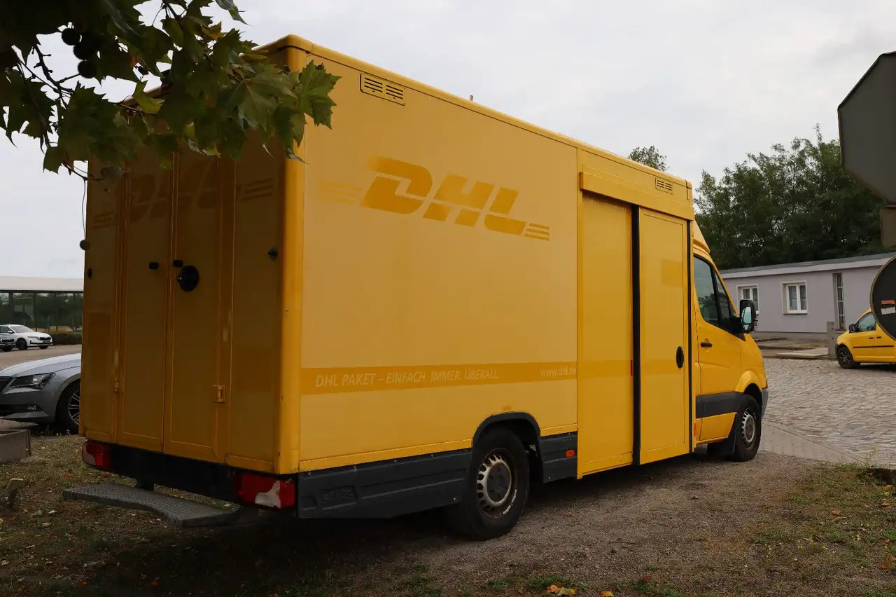 Mercedes-Benz Sprinter II Pritsche/ Koffer/Regalsystem - Dostavno vozilo sa zatvorenim sandukom: slika 4 Mercedes-Benz Sprinter II Pritsche/ Koffer/Regalsystem - Dostavno vozilo sa zatvorenim sandukom: slika 4