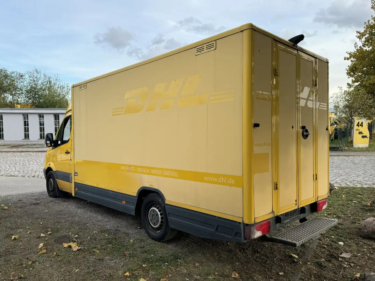 Mercedes-Benz Sprinter II Pritsche/ Koffer/Regalsystem - Dostavno vozilo sa zatvorenim sandukom: slika 3 Mercedes-Benz Sprinter II Pritsche/ Koffer/Regalsystem - Dostavno vozilo sa zatvorenim sandukom: slika 3