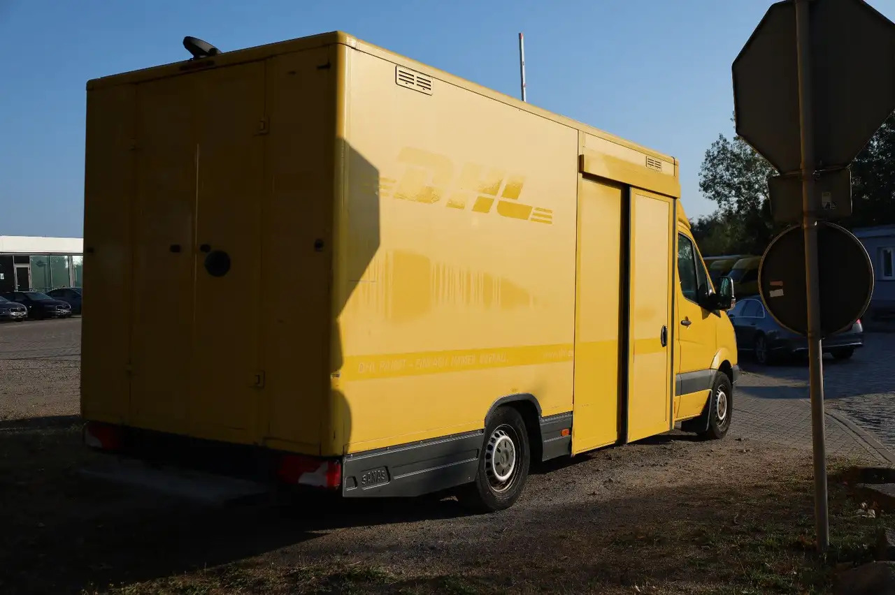 Mercedes-Benz Sprinter II Pritsche/ Koffer/Regalsystem - Dostavno vozilo sa zatvorenim sandukom: slika 5 Mercedes-Benz Sprinter II Pritsche/ Koffer/Regalsystem - Dostavno vozilo sa zatvorenim sandukom: slika 5