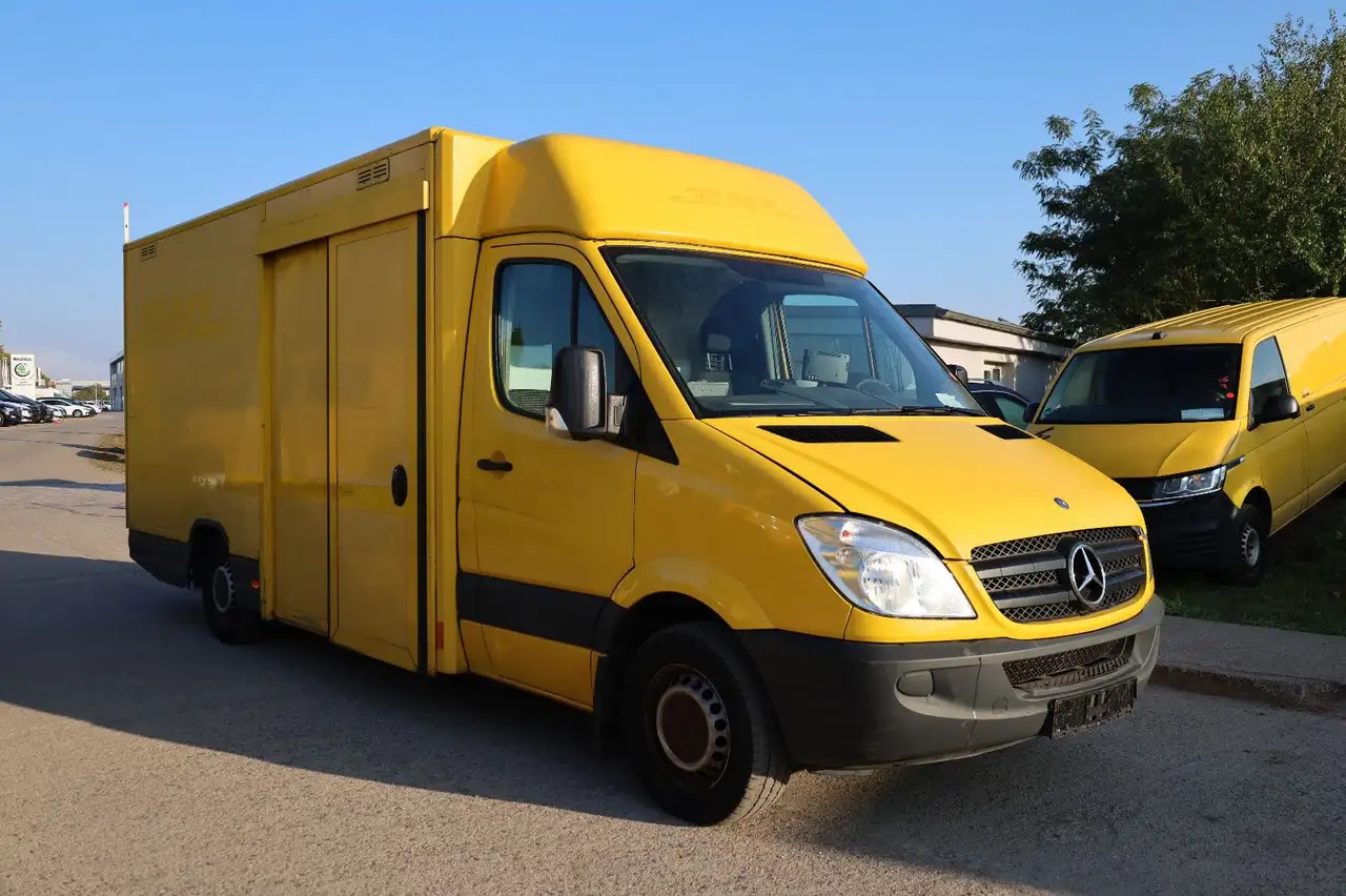 Mercedes-Benz Sprinter II Pritsche/ Koffer/Regalsystem - Dostavno vozilo sa zatvorenim sandukom: slika 2 Mercedes-Benz Sprinter II Pritsche/ Koffer/Regalsystem - Dostavno vozilo sa zatvorenim sandukom: slika 2