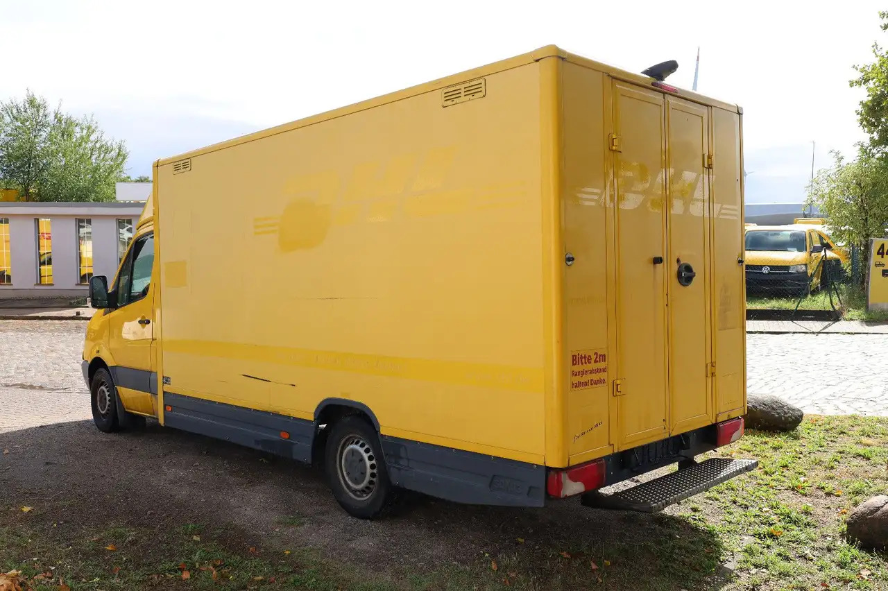 Mercedes-Benz Sprinter II Pritsche/ Koffer/Regalsystem - Dostavno vozilo sa zatvorenim sandukom: slika 4 Mercedes-Benz Sprinter II Pritsche/ Koffer/Regalsystem - Dostavno vozilo sa zatvorenim sandukom: slika 4