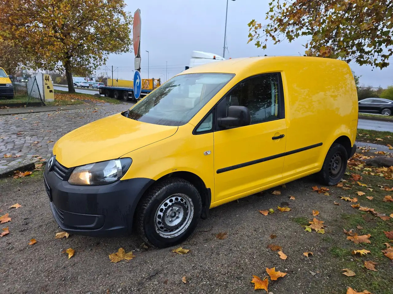 Volkswagen Caddy/62kW/Van/EU5/Scheckheft - Furgon: slika 2 Volkswagen Caddy/62kW/Van/EU5/Scheckheft - Furgon: slika 2