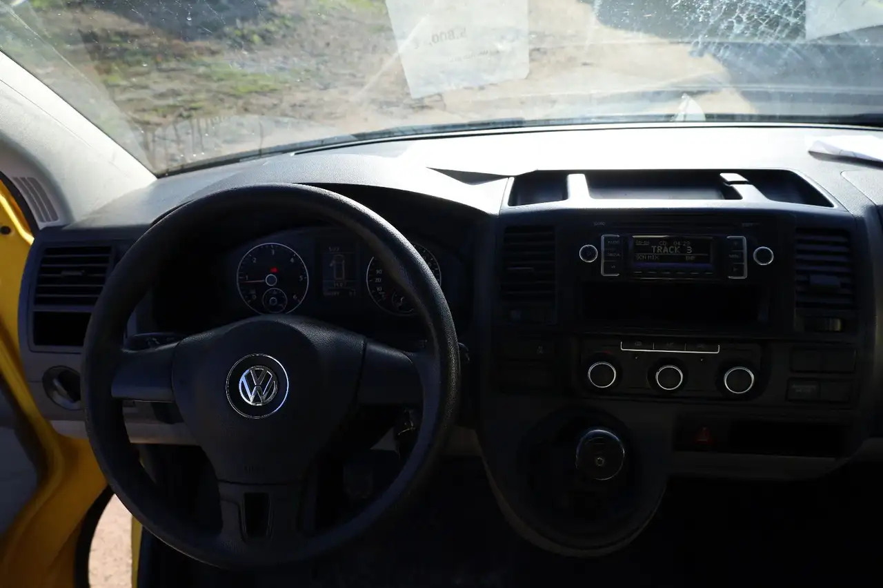 Furgon Volkswagen T5 Transporter/ 2.0 TDI/EU5/Werkstatt: slika 14