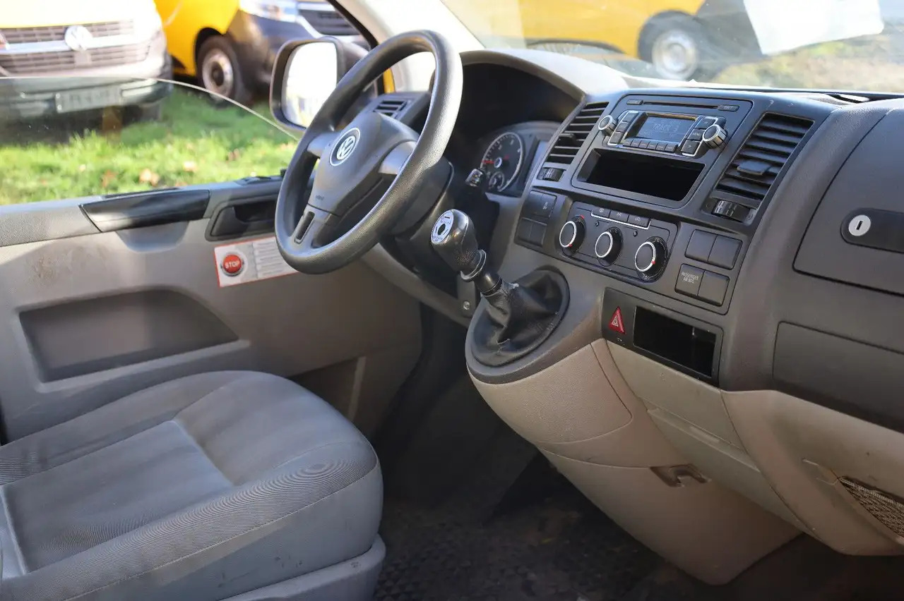 Furgon Volkswagen T5 Transporter/ 2.0 TDI/EU5/Werkstatt: slika 12