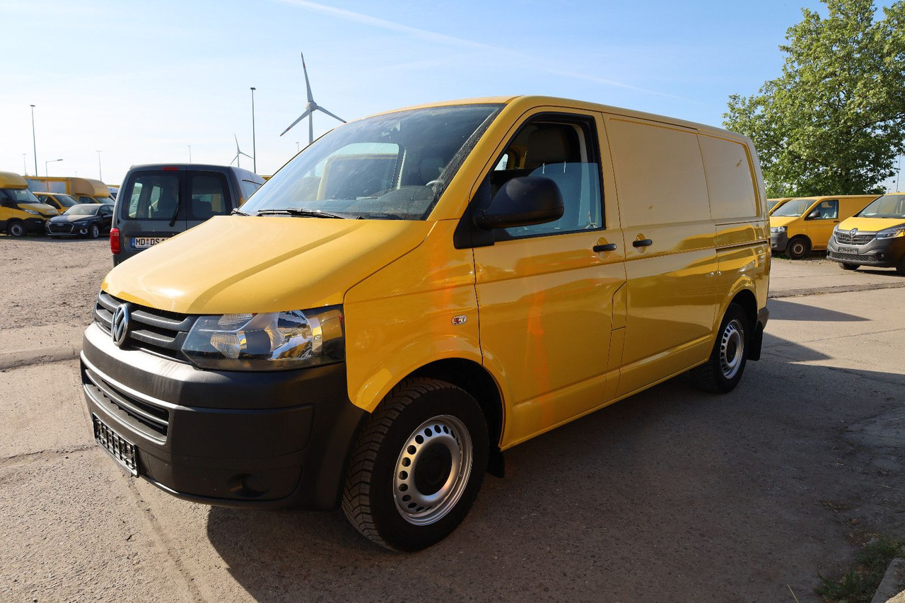 Volkswagen T5 Transporter Kasten-Kombi 2.0 TDI/EU5 - Mali kombi: slika 2 Volkswagen T5 Transporter Kasten-Kombi 2.0 TDI/EU5 - Mali kombi: slika 2