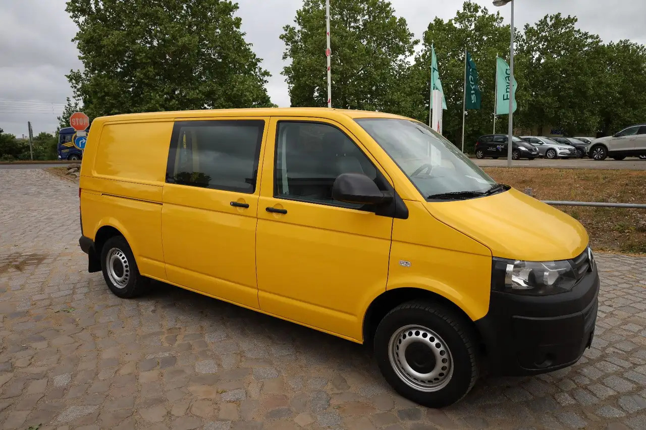 Volkswagen T5 lang Transporter Kasten-Kombi 2.0 TDI/EU5 - Furgon: slika 4 Volkswagen T5 lang Transporter Kasten-Kombi 2.0 TDI/EU5 - Furgon: slika 4