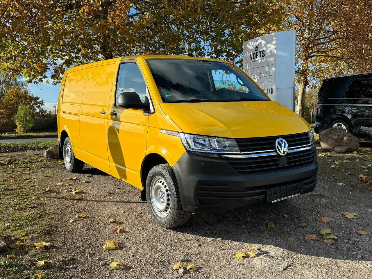 Volkswagen T6.1 Transporter Kasten Kasten lang FWD - Furgon: slika 1 Volkswagen T6.1 Transporter Kasten Kasten lang FWD - Furgon: slika 1