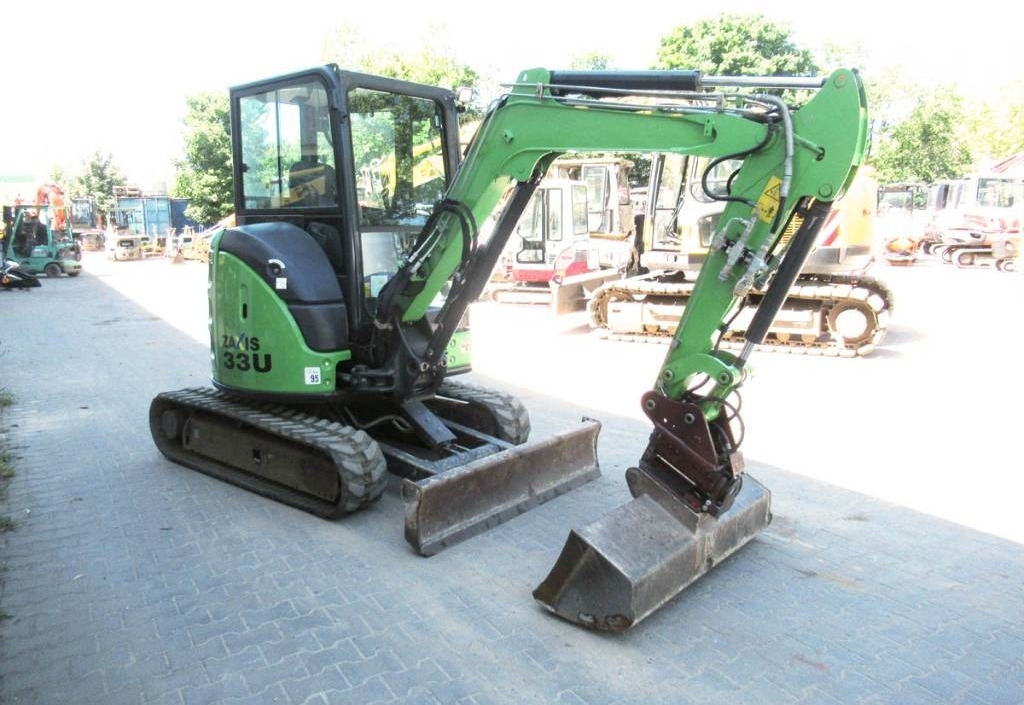 Hitachi ZX33U-6 Powertilt / Klima - Mini bager: slika 2 Hitachi ZX33U-6 Powertilt / Klima - Mini bager: slika 2