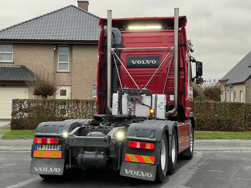 Volvo FH 16.700 Volvo FH16 700 6x4 full options **RETARDER**TV - Tegljač: slika 4 Volvo FH 16.700 Volvo FH16 700 6x4 full options **RETARDER**TV - Tegljač: slika 4