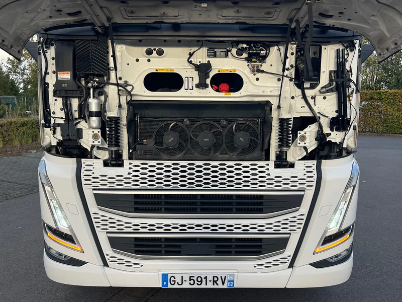 Volvo FH 500 XL CAB**FH 500 TURBO COMPOUND*Model 2023 - Tegljač: slika 4 Volvo FH 500 XL CAB**FH 500 TURBO COMPOUND*Model 2023 - Tegljač: slika 4