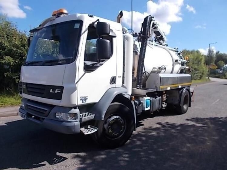 DAF LF55.250 combi tanker - Vakuumska cisterna: slika 4 DAF LF55.250 combi tanker - Vakuumska cisterna: slika 4