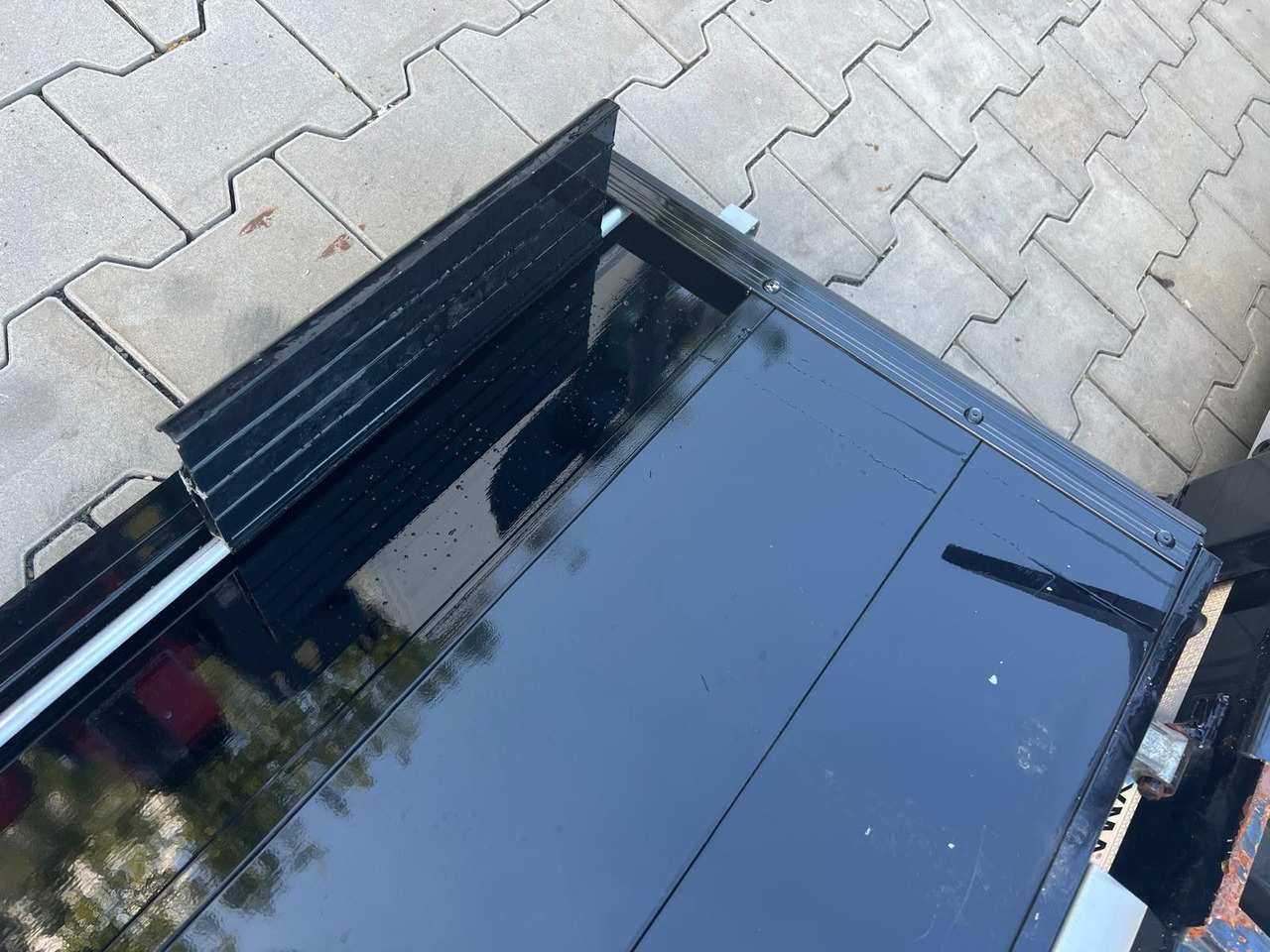 Abrollcontainer mit Bordwänden - Poluprikolica za prevoz kontejnera/ Poluprikolica sa promenjivim sandukom: slika 5 Abrollcontainer mit Bordwänden - Poluprikolica za prevoz kontejnera/ Poluprikolica sa promenjivim sandukom: slika 5