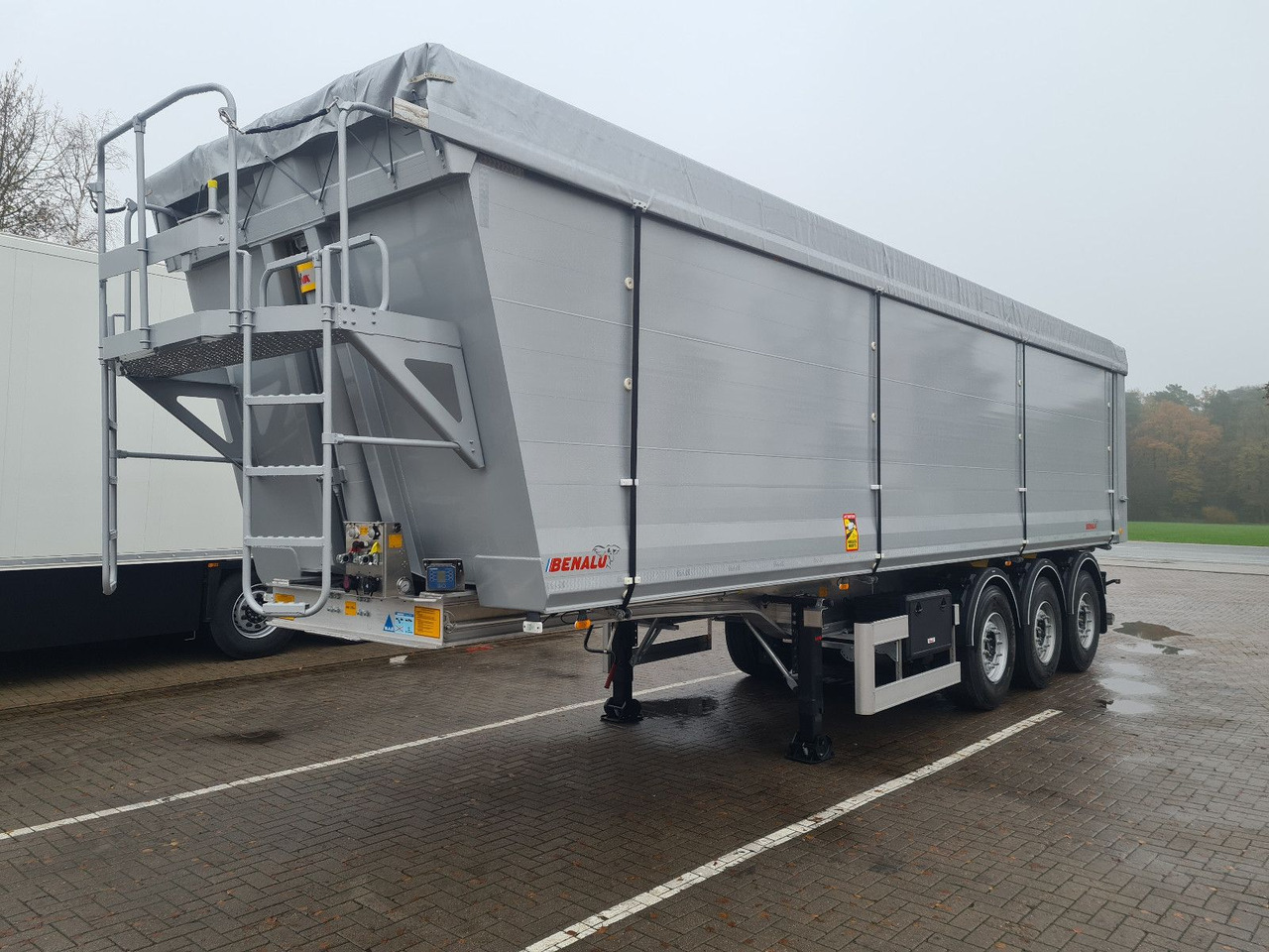Benalu Bulkliner S 95 Schlammdicht 50 m³ - Poluprikolica istovarivača: slika 1 Benalu Bulkliner S 95 Schlammdicht 50 m³ - Poluprikolica istovarivača: slika 1