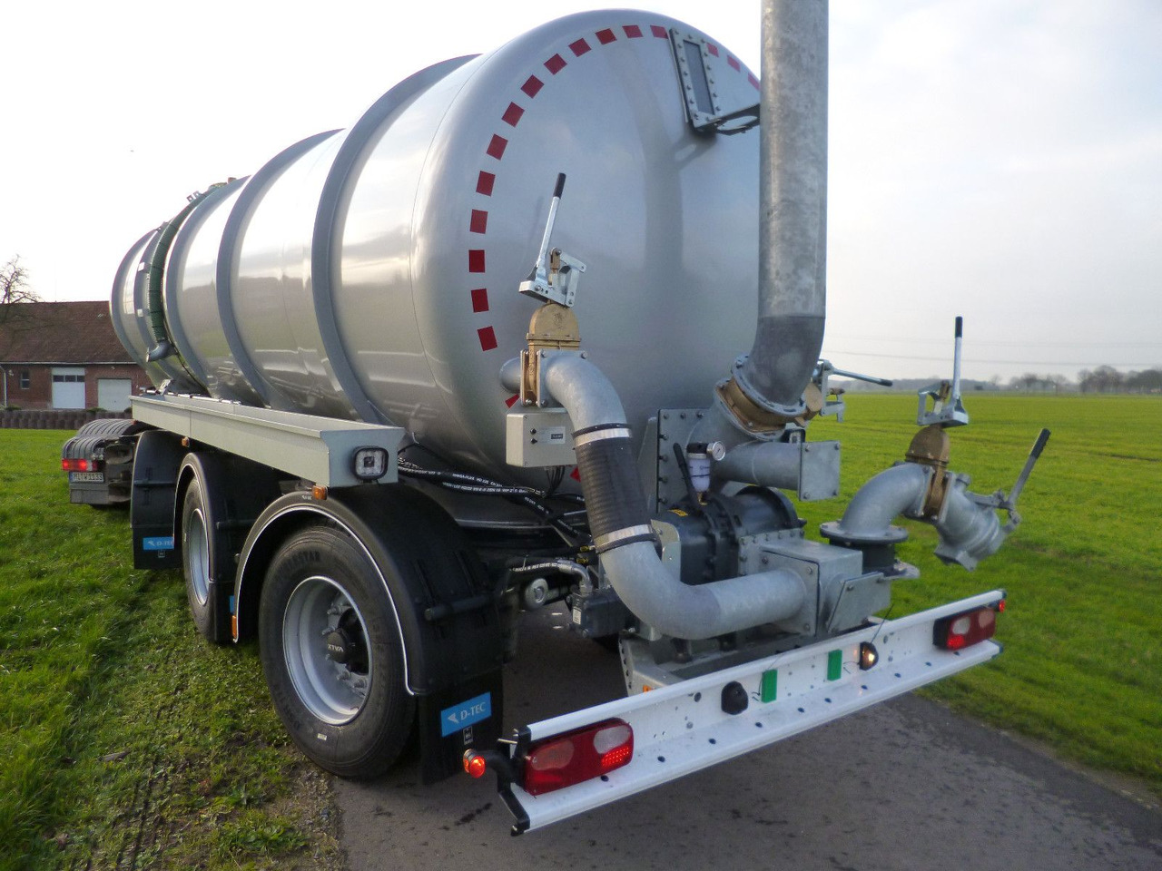 Novu Poluprikolica cisterna D-TEC TANKTRAILER FV2011-20-R295 D-TEC Gülletanker FV2011 Zwangslenkung: slika 9