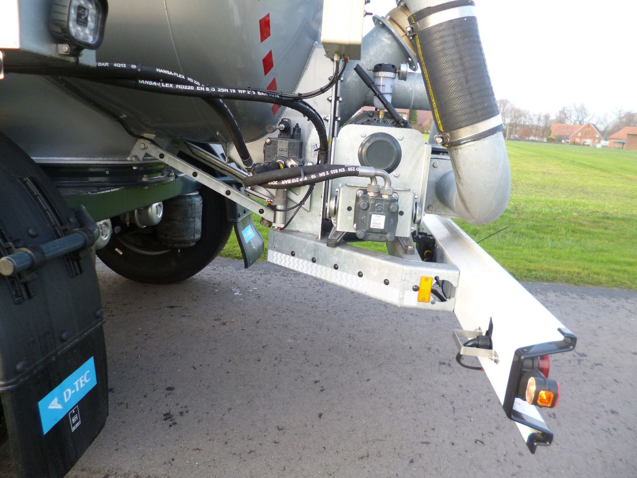 Novu Poluprikolica cisterna D-TEC TANKTRAILER FV2011-20-R295 D-TEC Gülletanker FV2011 Zwangslenkung: slika 11