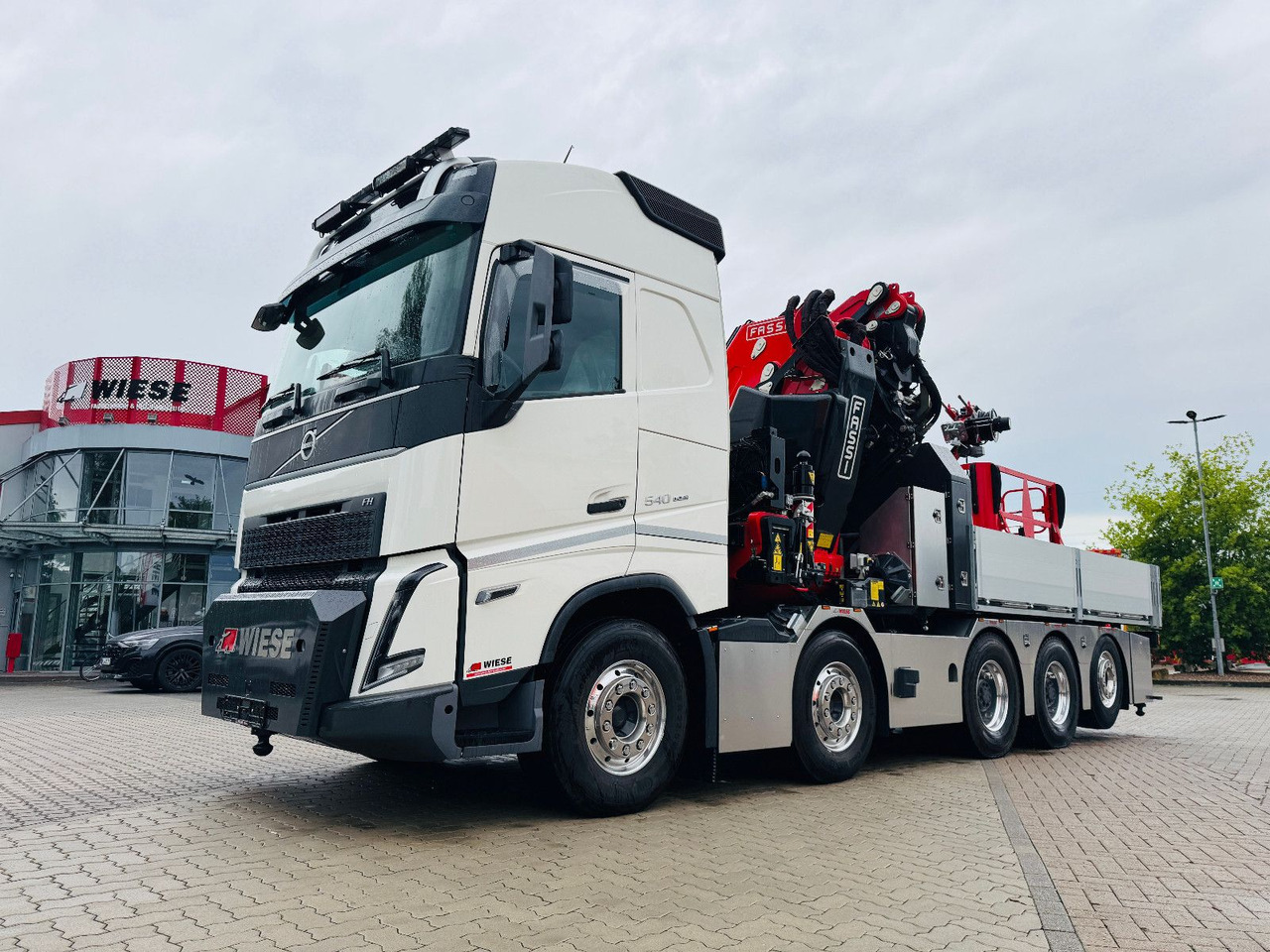 Volvo FH540 10x4 mit F1150 Ladekran, Sattelzugmaschine - Kamion, Kamion sa dizalicom: slika 1 Volvo FH540 10x4 mit F1150 Ladekran, Sattelzugmaschine - Kamion, Kamion sa dizalicom: slika 1
