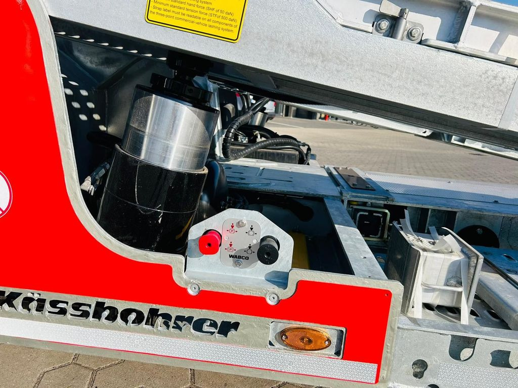Novu Poluprikolica za prevoz automobila Kässbohrer K.SOK Truck/Car Transporter Sofort Verfügbar Kässbohrer K.SOK Truck/Car Transporter Sofort Verfügbar: slika 7