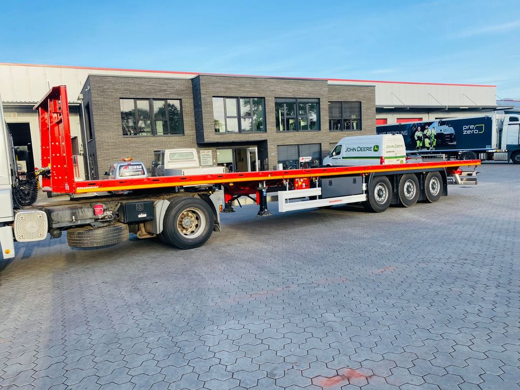 Kässbohrer SPS Maxima Schwerlast Plattform Auflieger - Plato poluprikolica: slika 1 Kässbohrer SPS Maxima Schwerlast Plattform Auflieger - Plato poluprikolica: slika 1