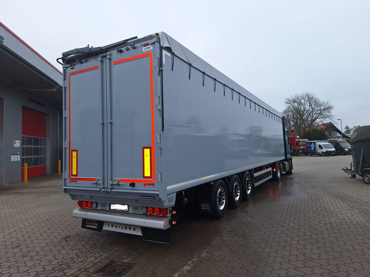 Knapen K100 A5060 ECOTOP aut. Verdeck, Agrar - Poluprikolica sa pokretnim podom: slika 4 Knapen K100 A5060 ECOTOP aut. Verdeck, Agrar - Poluprikolica sa pokretnim podom: slika 4