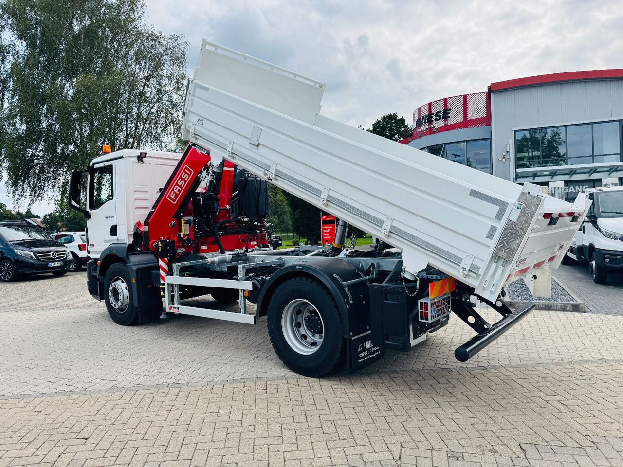 Kamion sa dizalicom MAN 18.320 4x2 mit Fassi Ladekran Sofort Verfügbar: slika 14