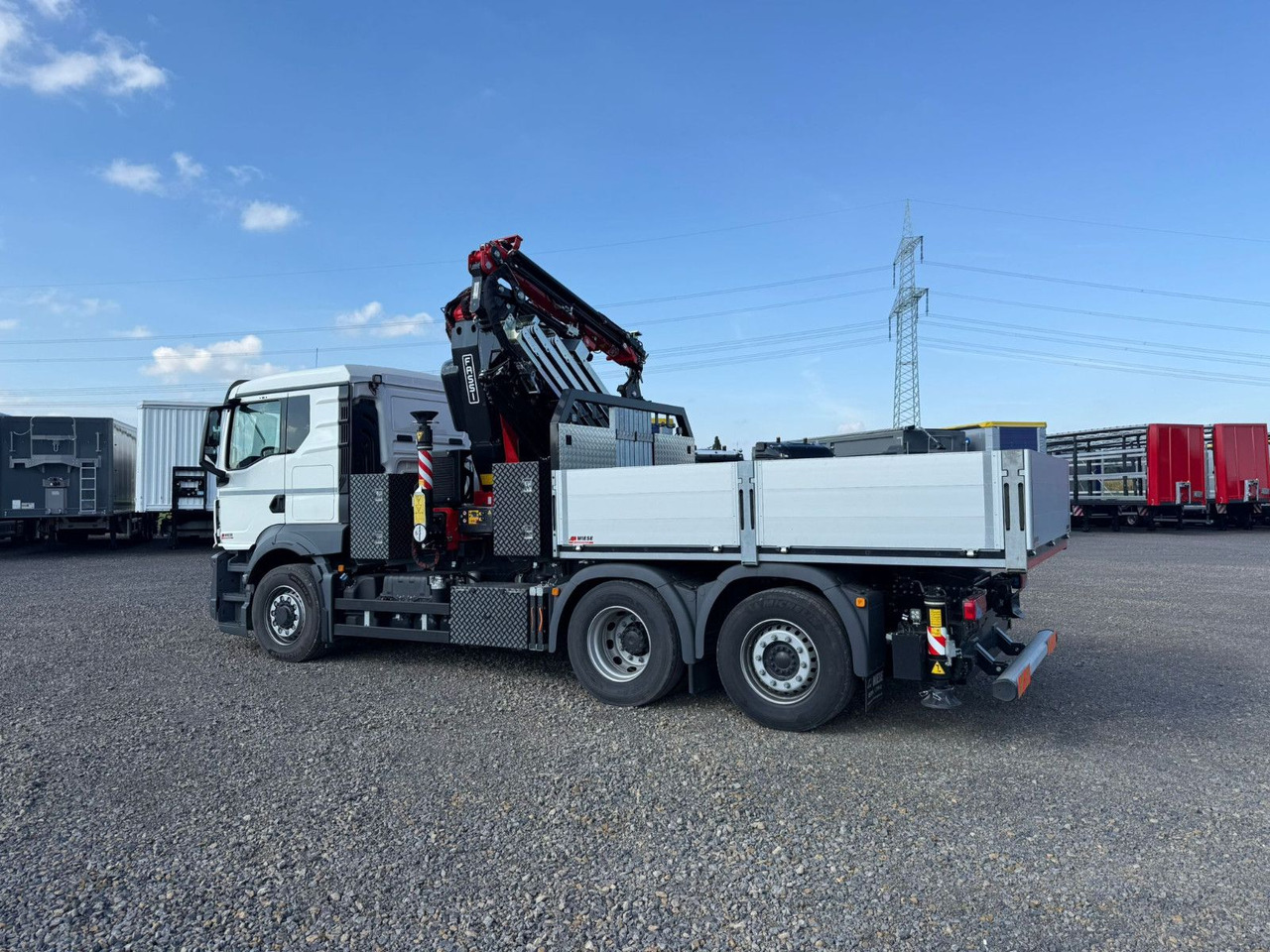MAN 26.470 6x4-4 Hydrodrive Fassi Kran F545 Jib - Kamion sa tovarnim sandukom, Kamion sa dizalicom: slika 2 MAN 26.470 6x4-4 Hydrodrive Fassi Kran F545 Jib - Kamion sa tovarnim sandukom, Kamion sa dizalicom: slika 2