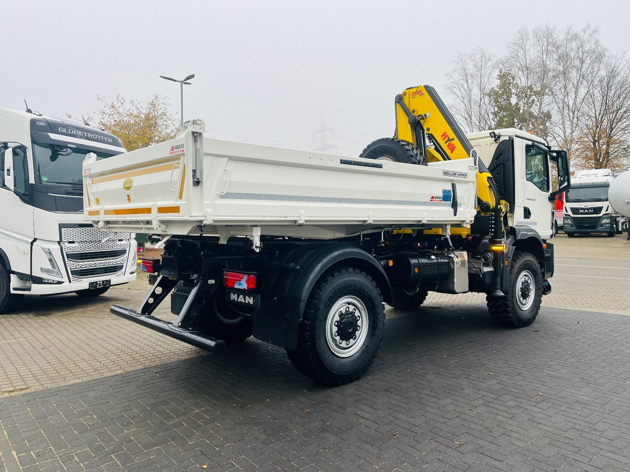 MAN TGM 18.320 4x4 BB Kipper Kran 131 Single Winter - Kamion sa dizalicom: slika 3 MAN TGM 18.320 4x4 BB Kipper Kran 131 Single Winter - Kamion sa dizalicom: slika 3