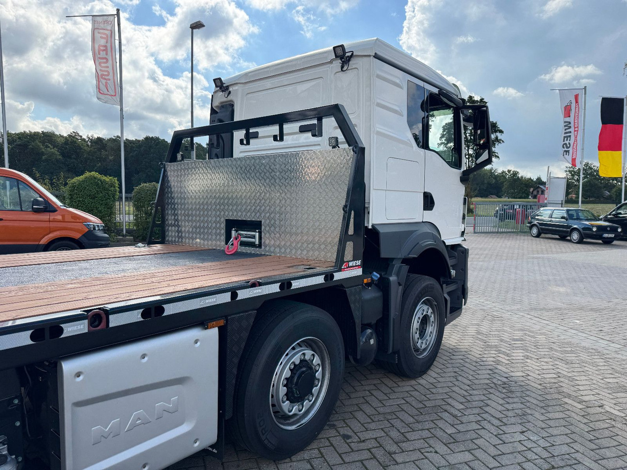 MAN TGS 35.520 8x2H Baumaschinentransporter - Šlep vozilo: slika 5 MAN TGS 35.520 8x2H Baumaschinentransporter - Šlep vozilo: slika 5