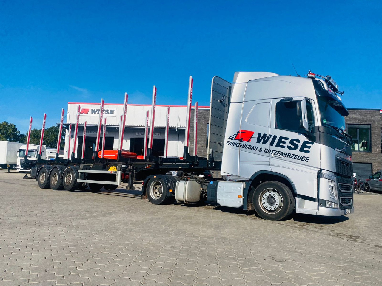 PAVIC Holzauflieger mit Schemel und Rungen - Poluprikolica šticarka: slika 2 PAVIC Holzauflieger mit Schemel und Rungen - Poluprikolica šticarka: slika 2