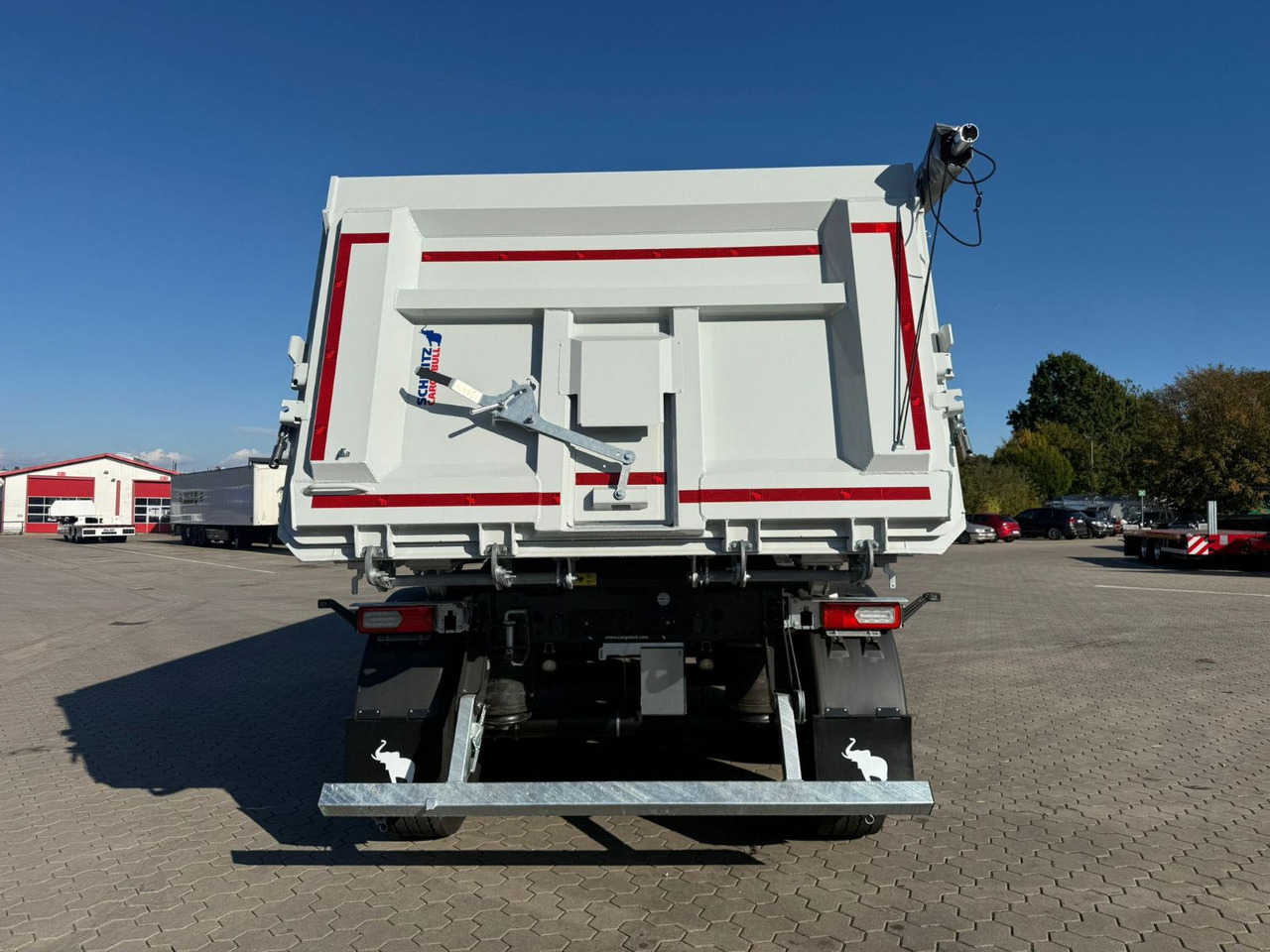 Schmitz Cargobull SKI 24 SL 7.2 3-Achs Alu Mulde 27m³ Sofort Verfü - Poluprikolica istovarivača: slika 5 Schmitz Cargobull SKI 24 SL 7.2 3-Achs Alu Mulde 27m³ Sofort Verfü - Poluprikolica istovarivača: slika 5