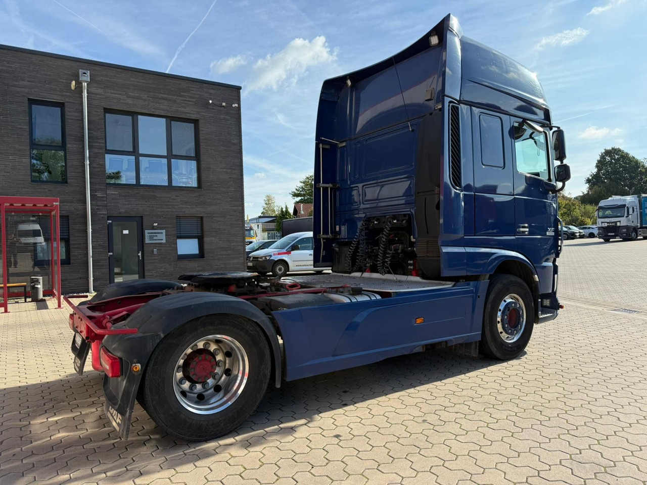 DAF XF 450 FT Hydraulik Schubboden - Tegljač: slika 4 DAF XF 450 FT Hydraulik Schubboden - Tegljač: slika 4