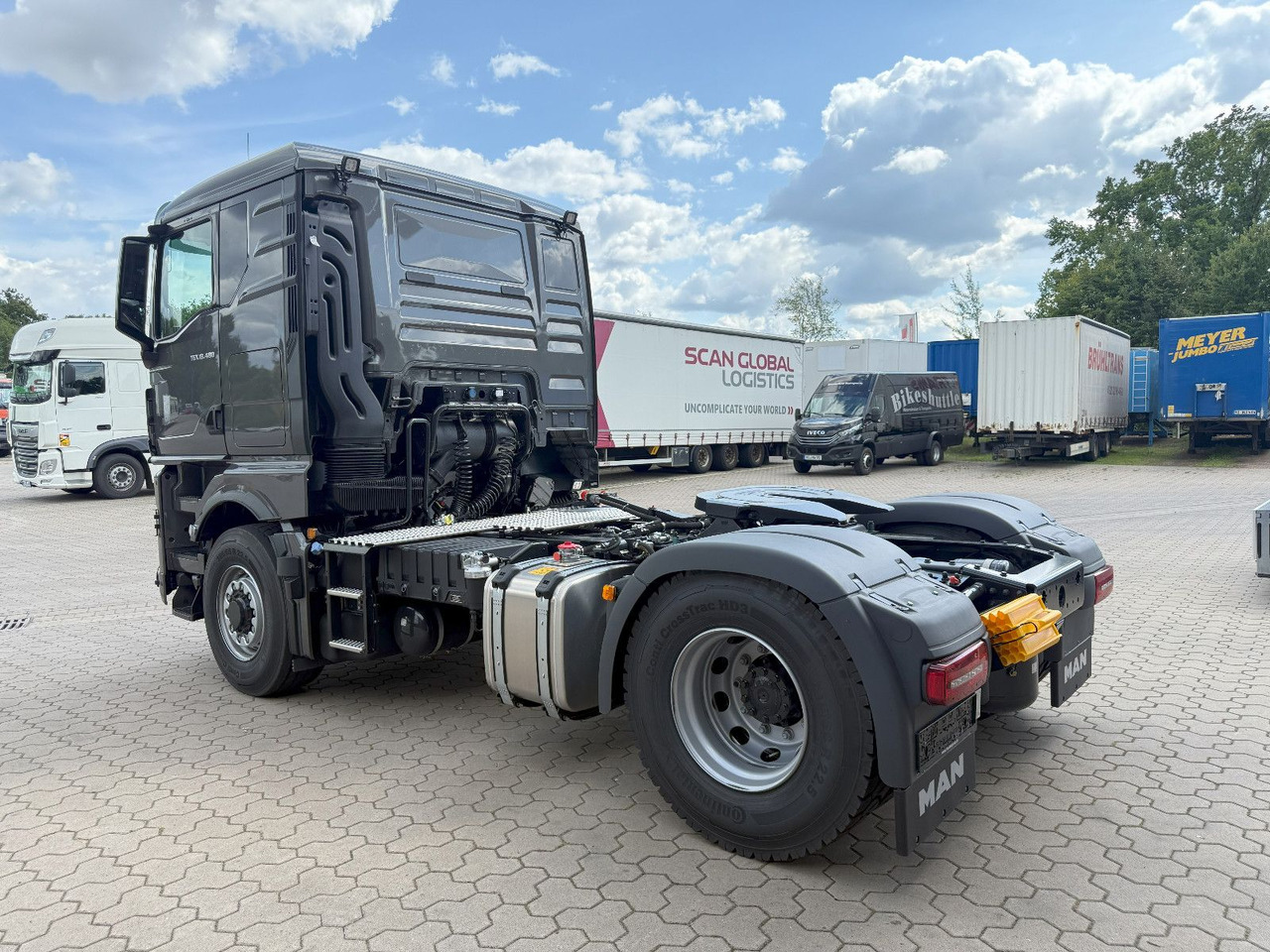 MAN TGX 18.480 4x2 HydroDrive Allrad mit Hydraulik - Tegljač: slika 4 MAN TGX 18.480 4x2 HydroDrive Allrad mit Hydraulik - Tegljač: slika 4