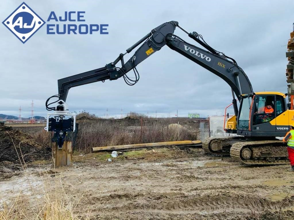 AJCE AVH30 Sheet Pile Vibro Hammer Pile Driver - Malj za nabijanje: slika 2 AJCE AVH30 Sheet Pile Vibro Hammer Pile Driver - Malj za nabijanje: slika 2