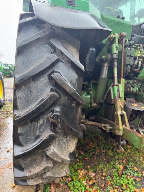 JOHN DEERE 6400 - Traktor: slika 5 JOHN DEERE 6400 - Traktor: slika 5