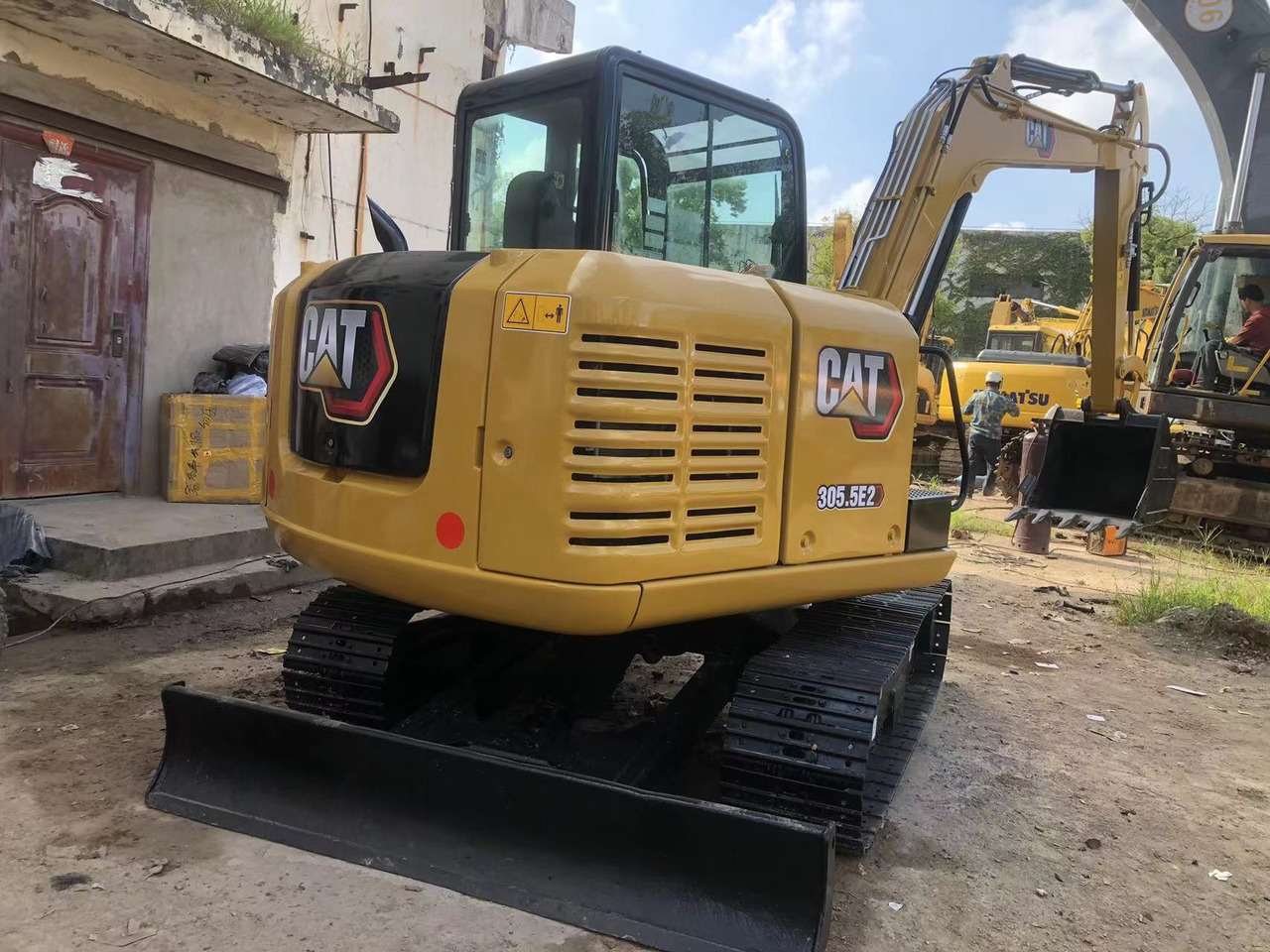 CATERPILLAR 305.5E - Mini bager: slika 5 CATERPILLAR 305.5E - Mini bager: slika 5
