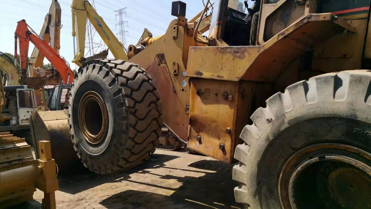 CATERPILLAR 966F - Utovarivač točkaš: slika 5 CATERPILLAR 966F - Utovarivač točkaš: slika 5