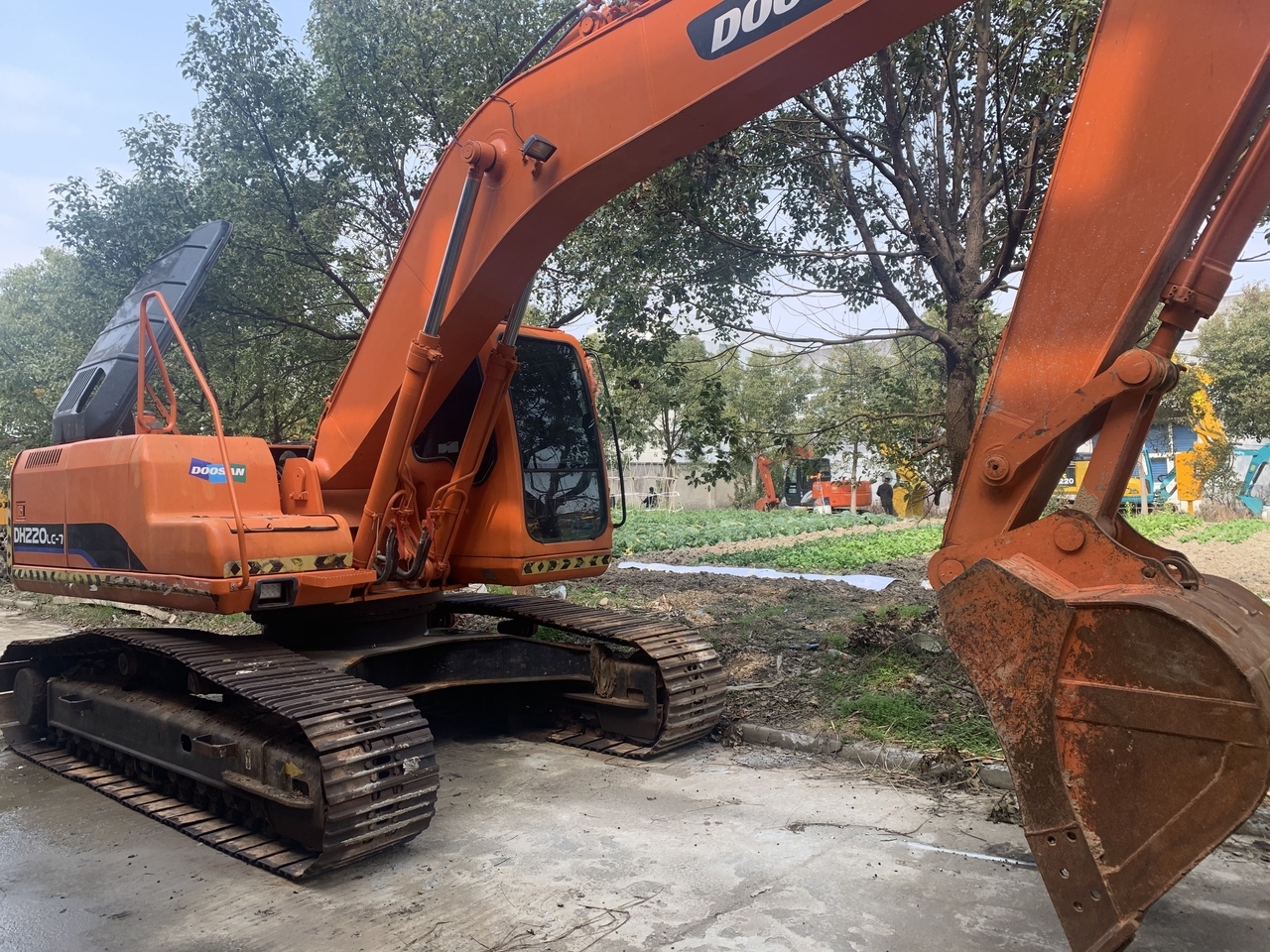 DOOSAN DH200LC-7 - Bager guseničar: slika 1 DOOSAN DH200LC-7 - Bager guseničar: slika 1