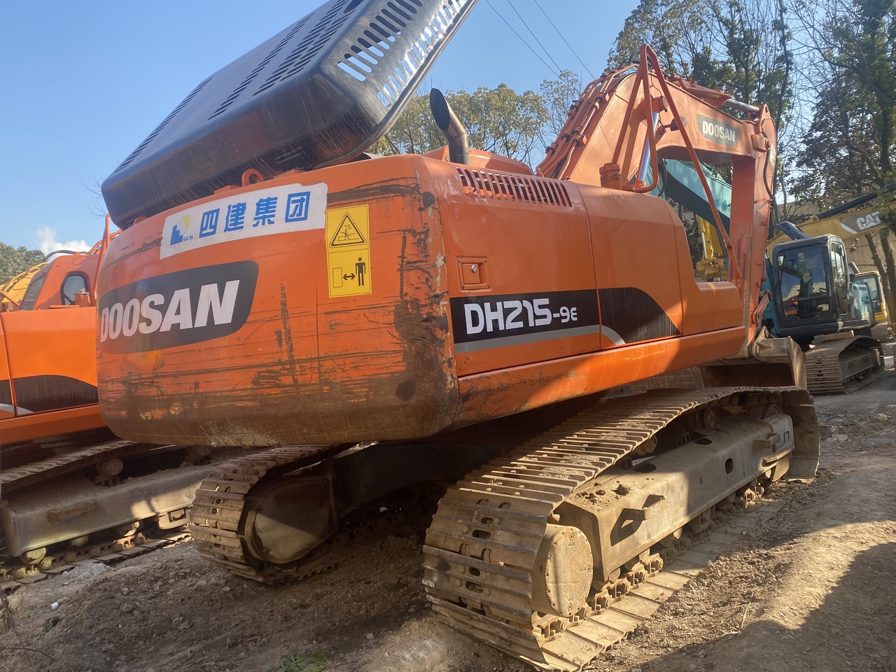 DOOSAN DH215-9E - Bager guseničar: slika 3 DOOSAN DH215-9E - Bager guseničar: slika 3