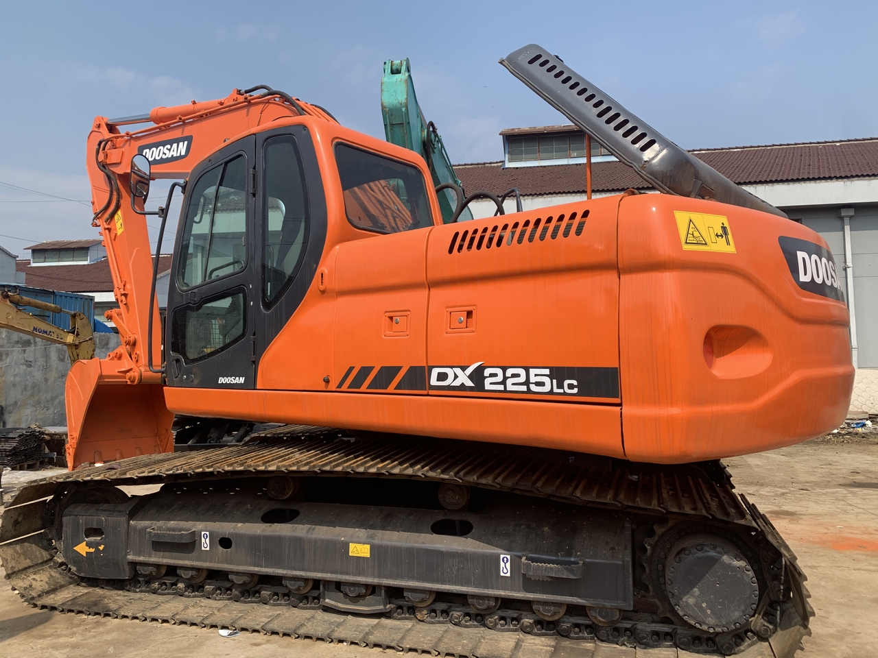DOOSAN DX225LC-excavator - Bager guseničar: slika 1 DOOSAN DX225LC-excavator - Bager guseničar: slika 1