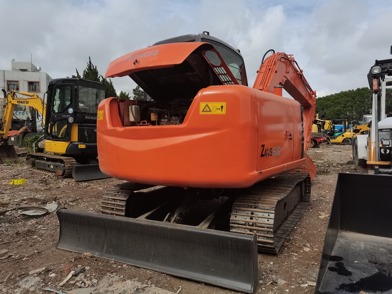 HITACHI ZX60-6 - Bager guseničar: slika 3 HITACHI ZX60-6 - Bager guseničar: slika 3