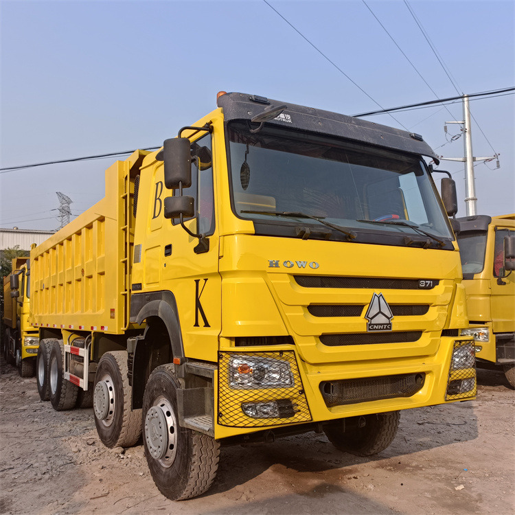 Istovarivač HOWO HOWO 8x4 371-Yellow Tipper: slika 6