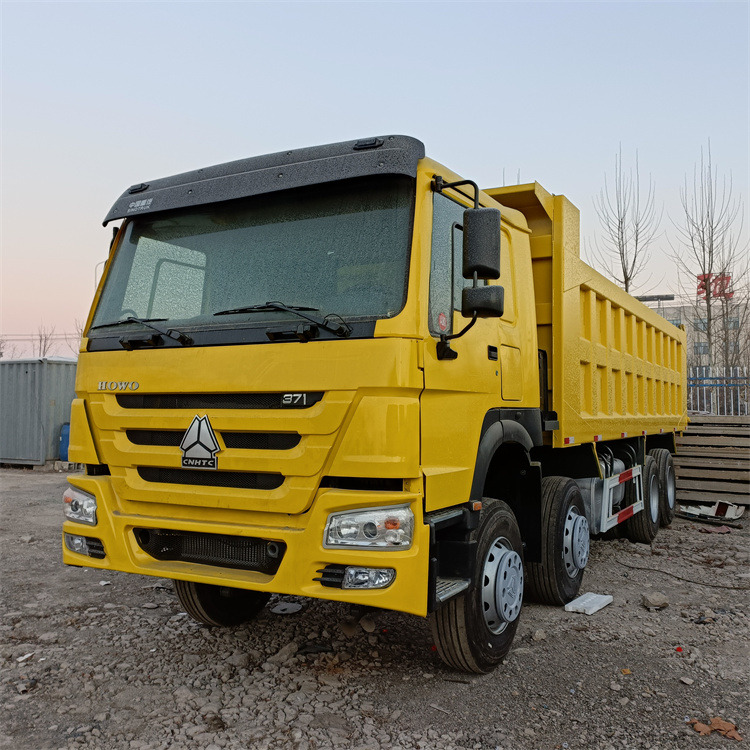 Istovarivač HOWO HOWO 8x4 371-Yellow Tipper: slika 9