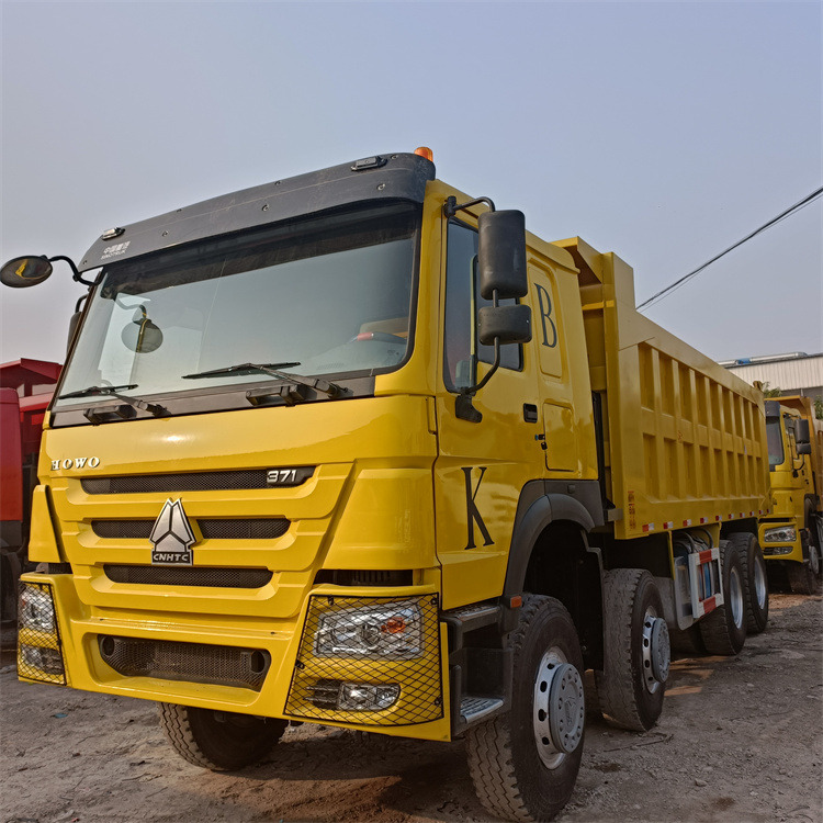 Istovarivač HOWO HOWO 8x4 371-Yellow Tipper: slika 7