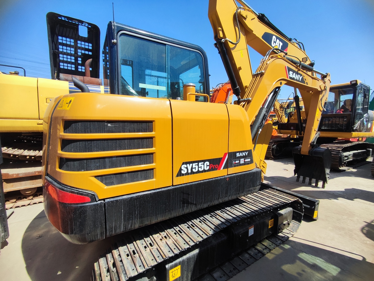 SANY SY55C - Mini bager: slika 1 SANY SY55C - Mini bager: slika 1