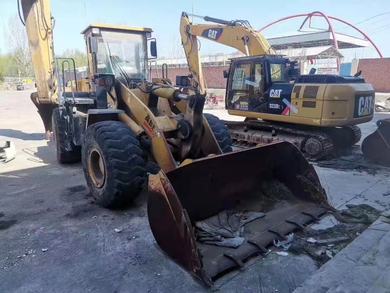 SEM 650B - Utovarivač točkaš: slika 1 SEM 650B - Utovarivač točkaš: slika 1